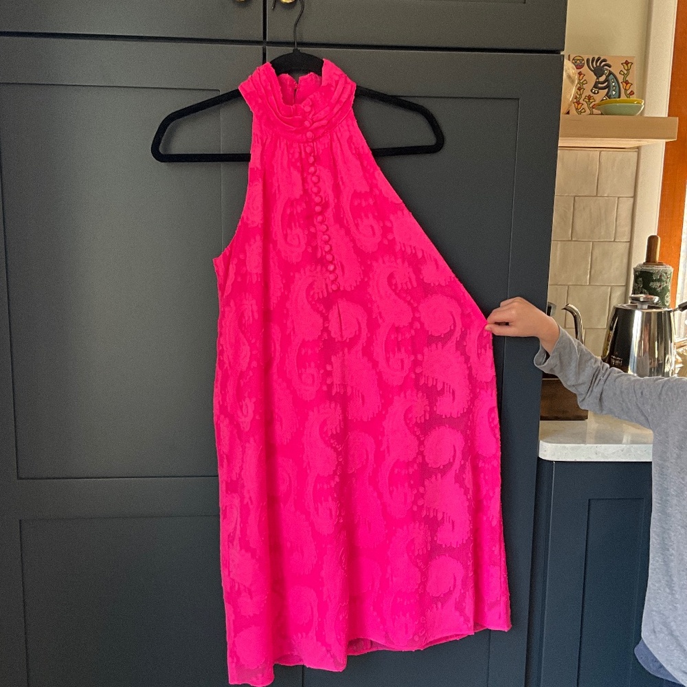 Short LILLY PULITZER vivid pink buttoned high neck halter dress
